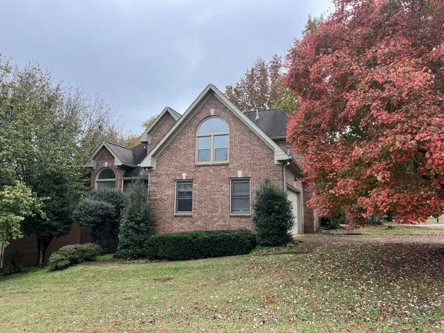 $485,000 | 501 South Lakeridge Place, Nashville, TN 37214
