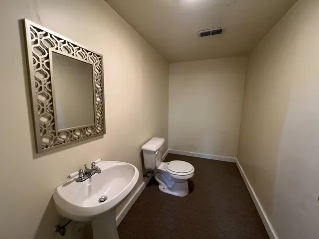 $485,000 | 501 South Lakeridge Place, Nashville, TN 37214