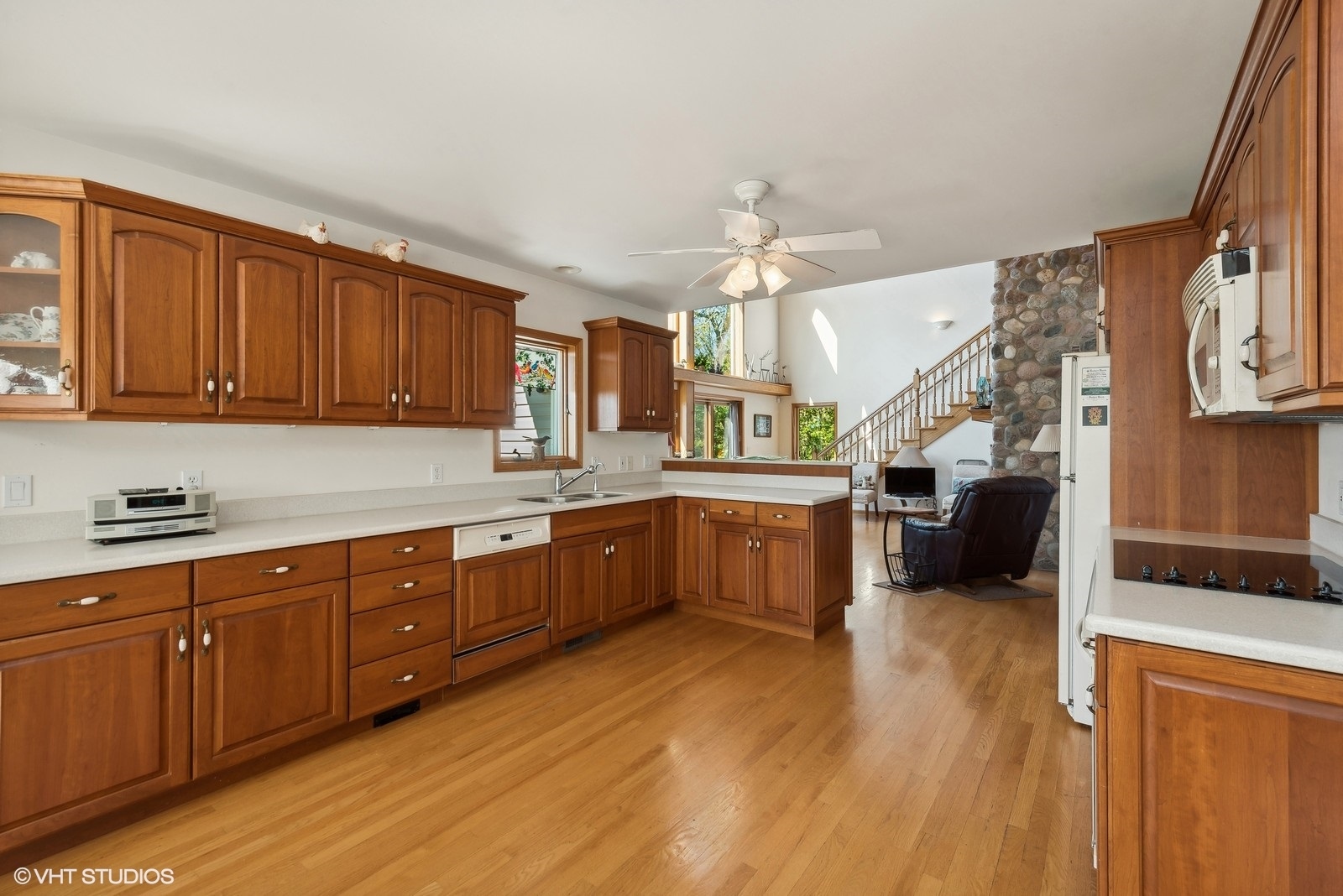 N3317 Schmidt Road Jefferson, WI 53549 - Photo 12 of 51