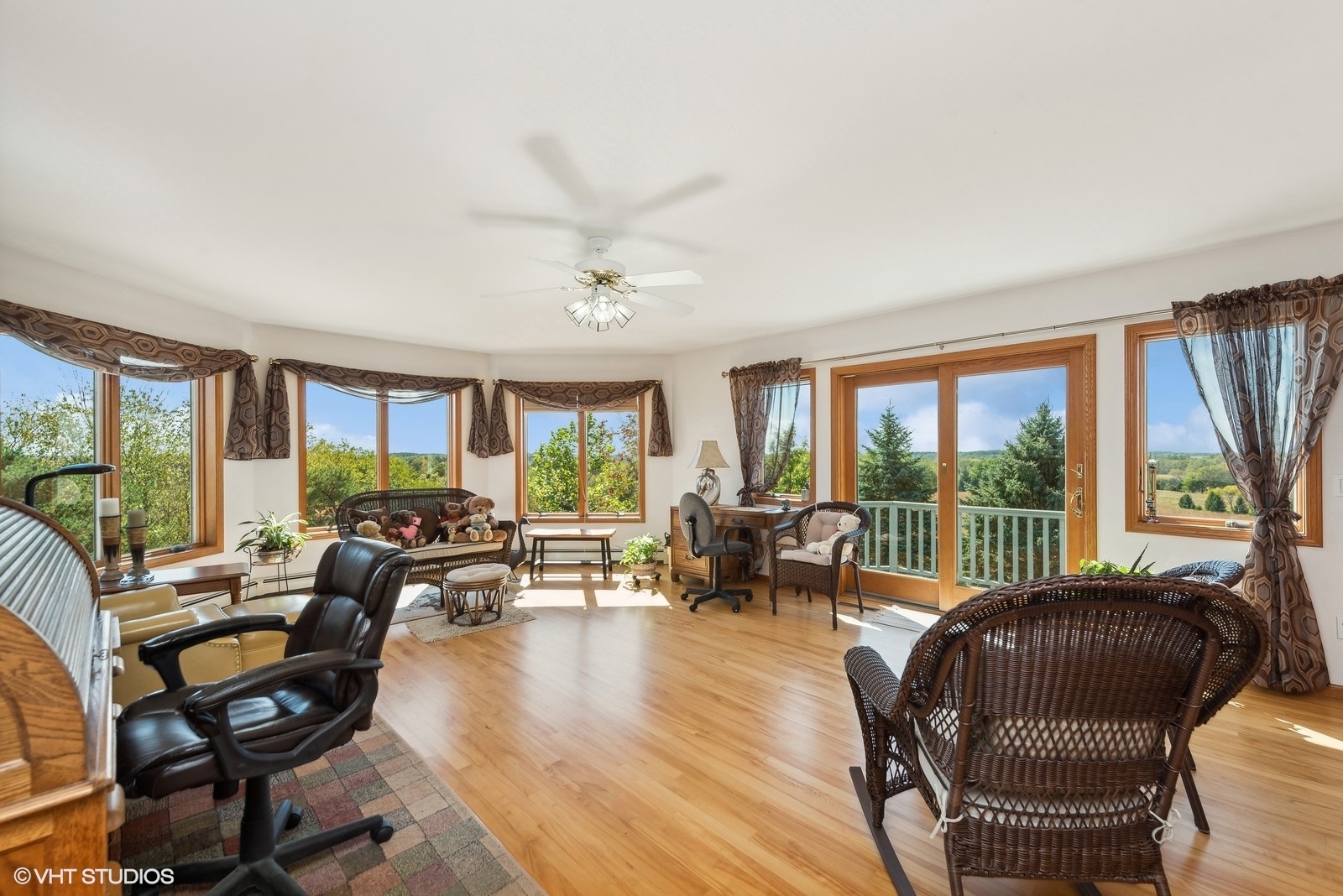 N3317 Schmidt Road Jefferson, WI 53549 - Photo 26 of 51 a living room with furniture and a large window