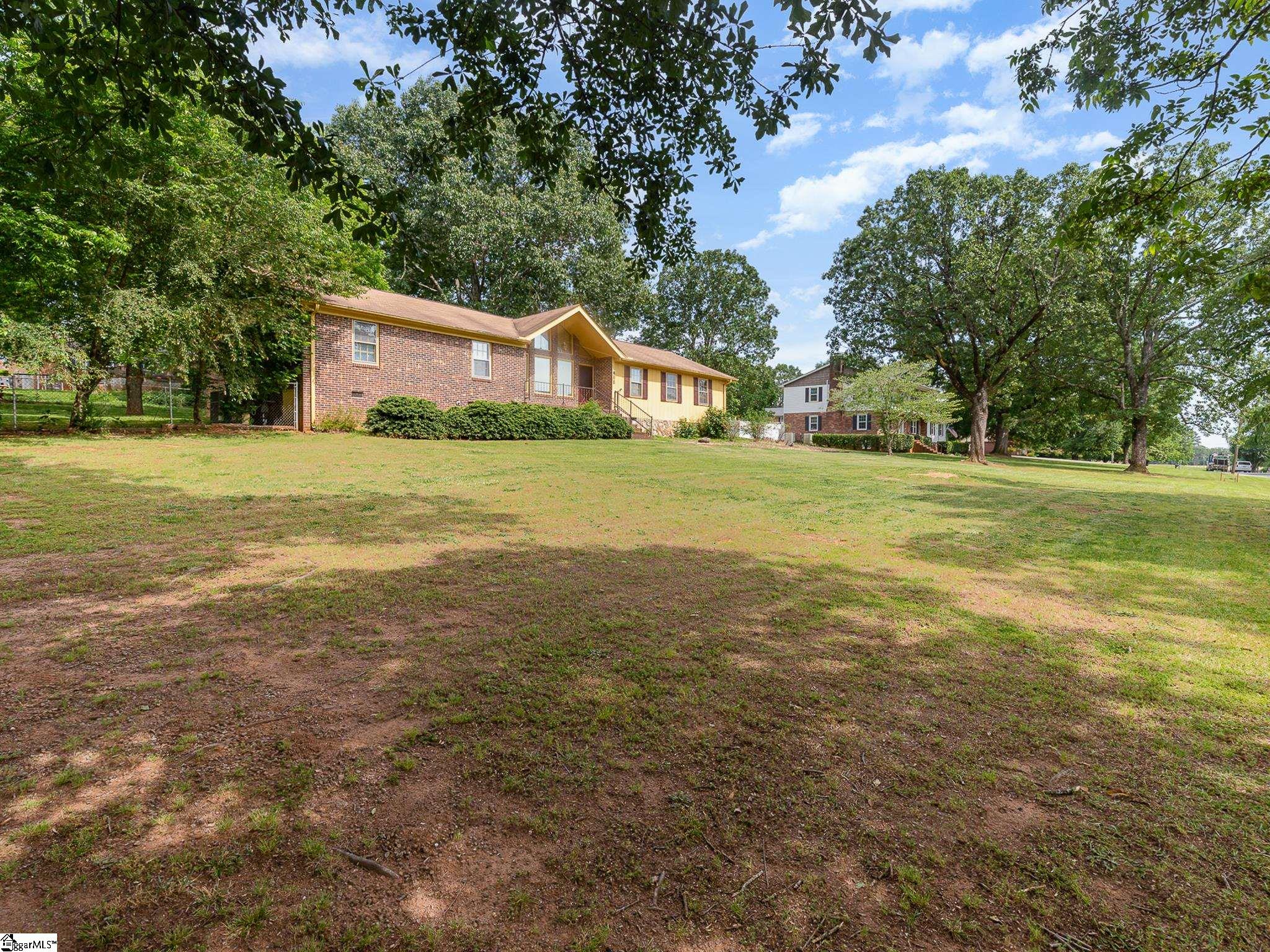 406 Mt Airy Church Road Easley, SC 29642 - Photo 3 of 27 Gallery Image 3