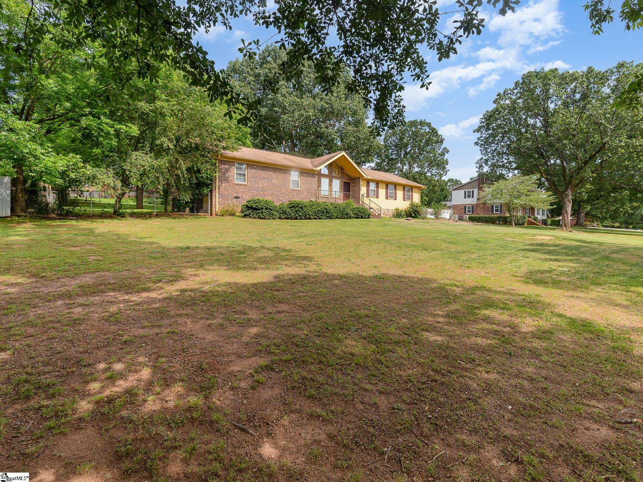 406 Mt Airy Church Road Easley, SC 29642 - Photo 4 of 27 Gallery Image 4