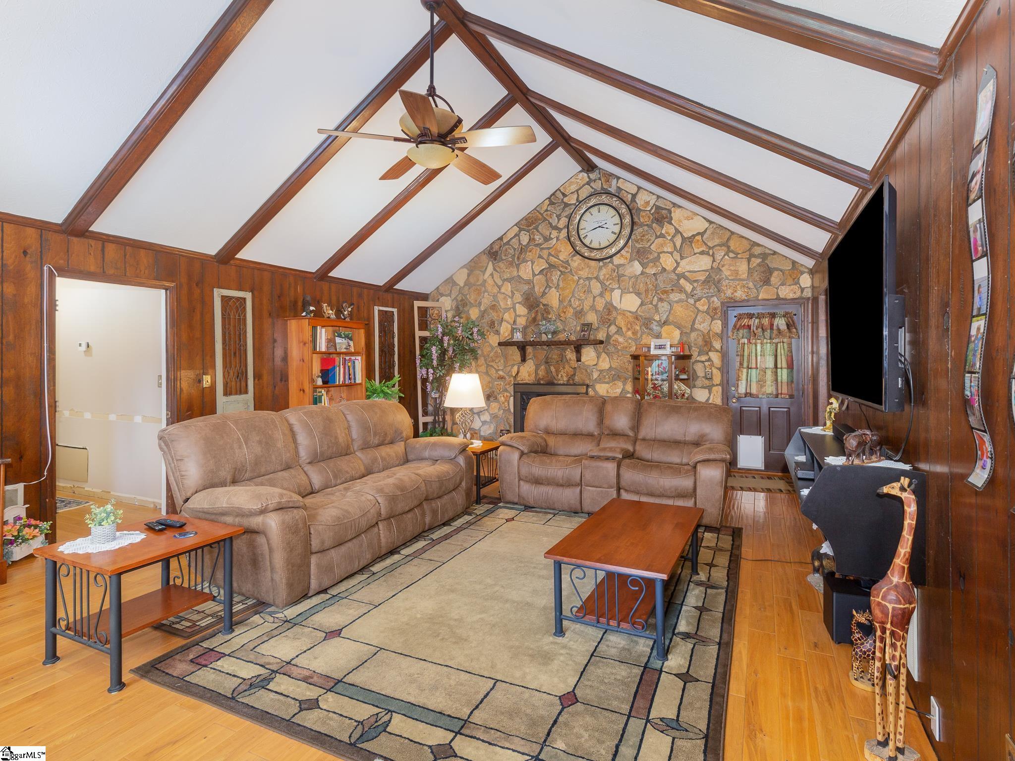406 Mt Airy Church Road Easley, SC 29642 - Photo 7 of 27 Gallery Image 7