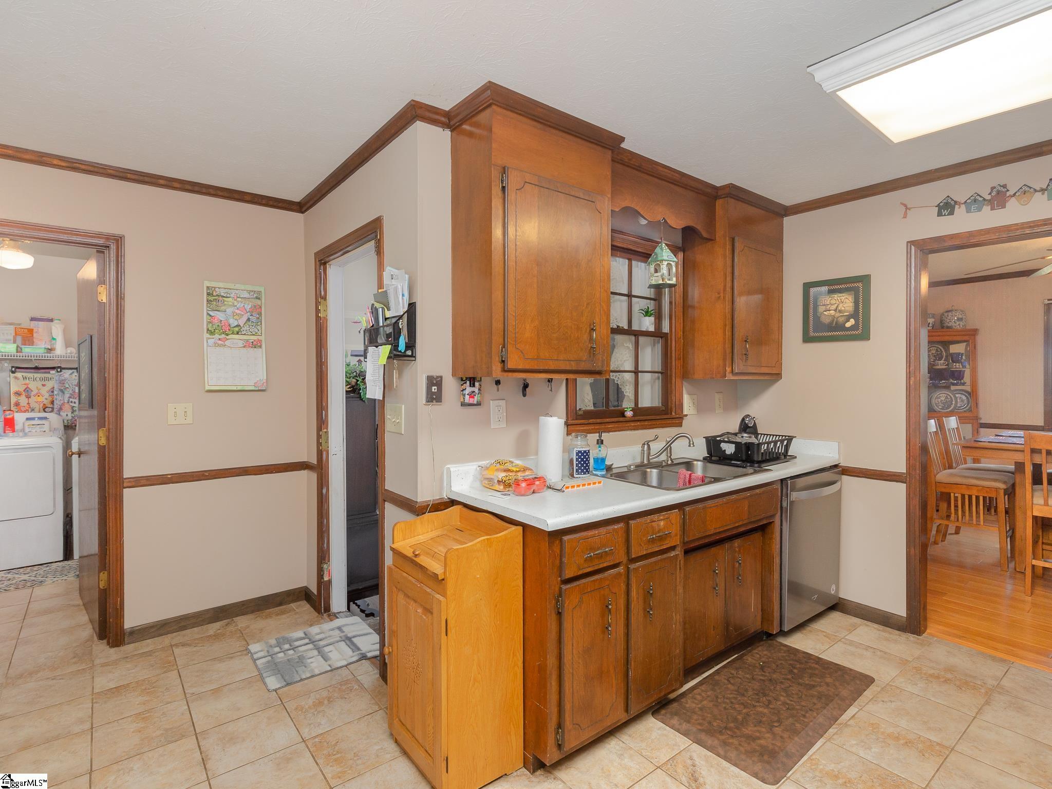 406 Mt Airy Church Road Easley, SC 29642 - Photo 10 of 27 Gallery Image 10