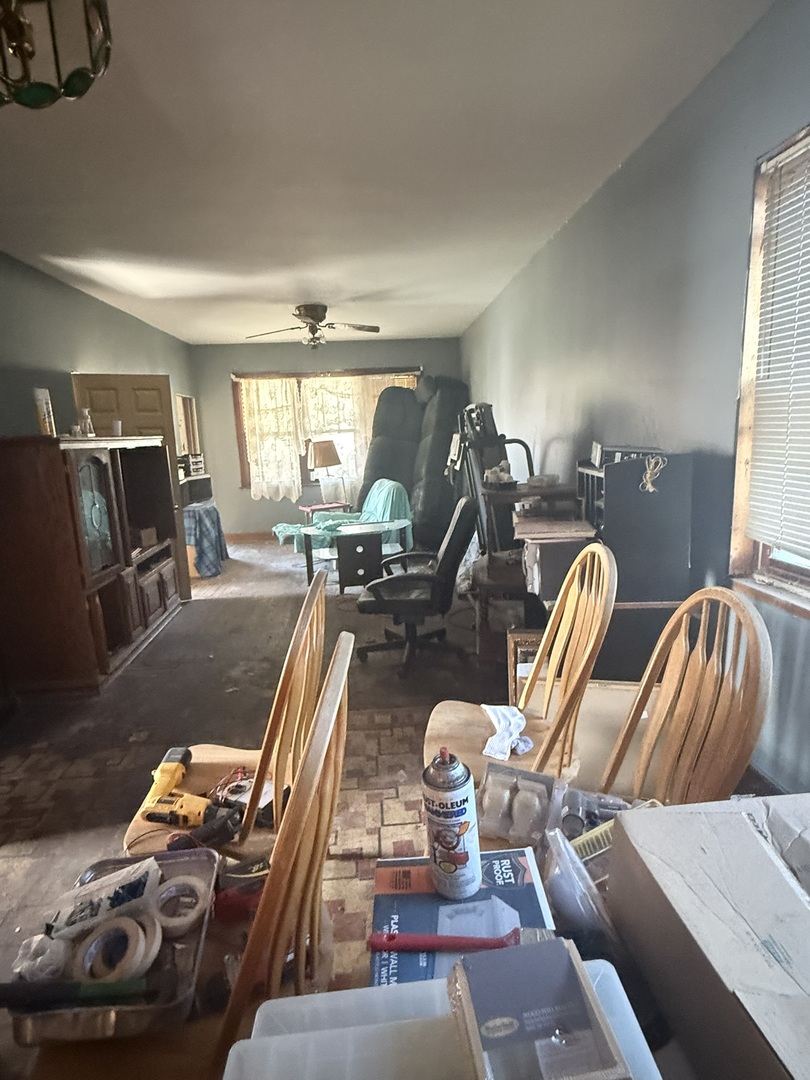 445 155th Place Calumet City, IL 60409 - Photo 7 of 14