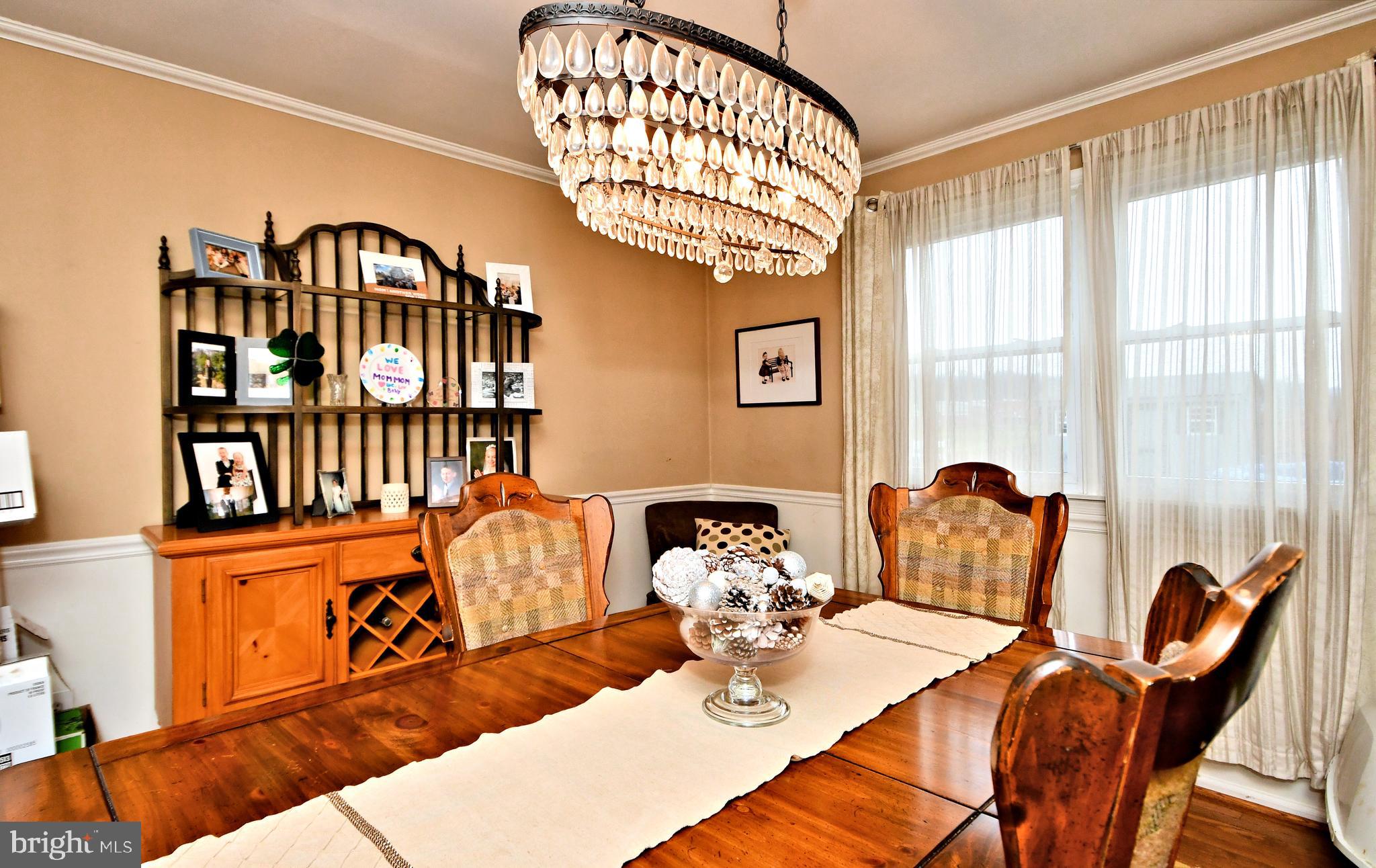 93 Estate Road Boyertown, PA 19512 - Photo 17 of 39 Dining room