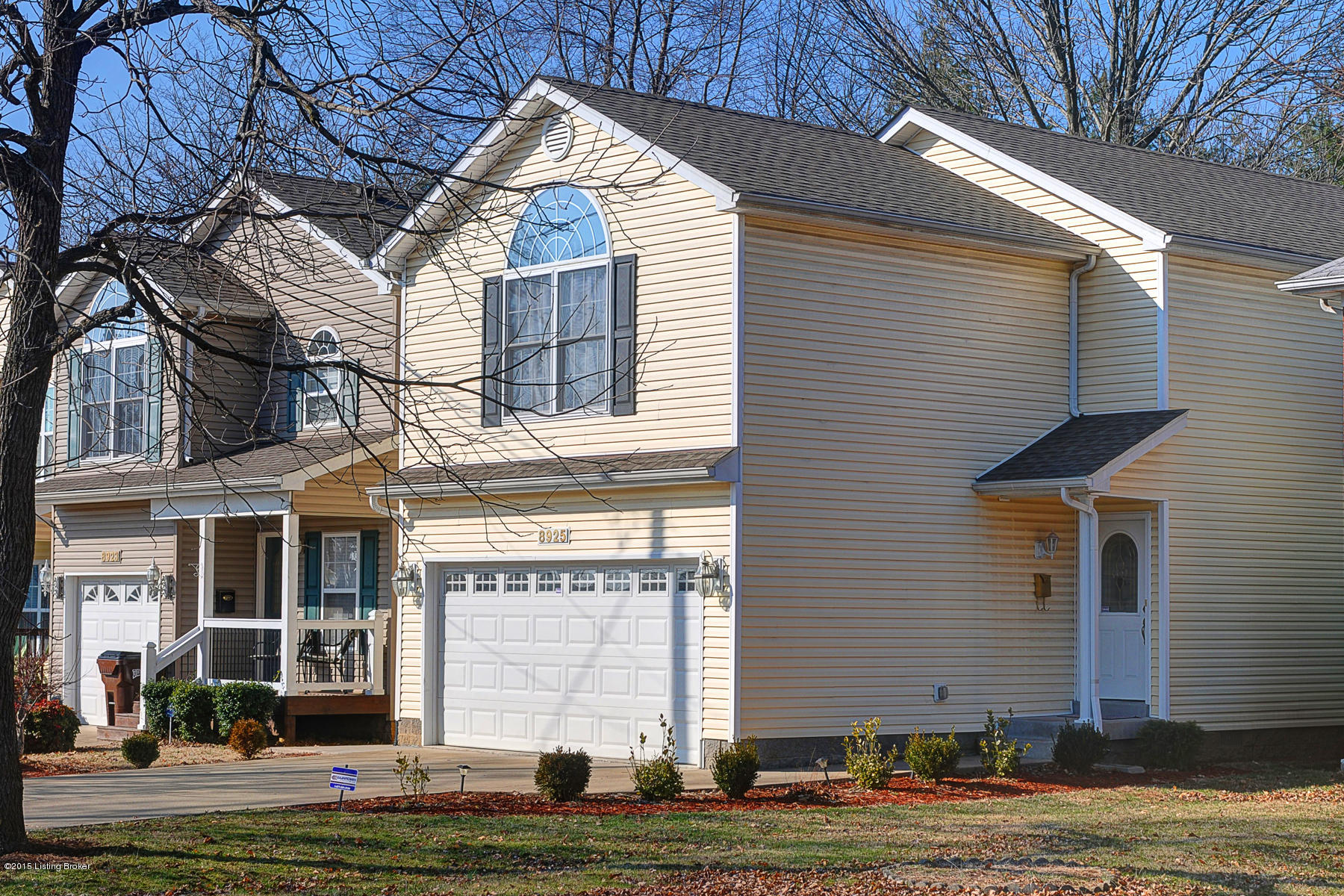 8925 Riley Avenue Louisville, KY 40242 - Photo 20 of 20 Front area - Riley Ave