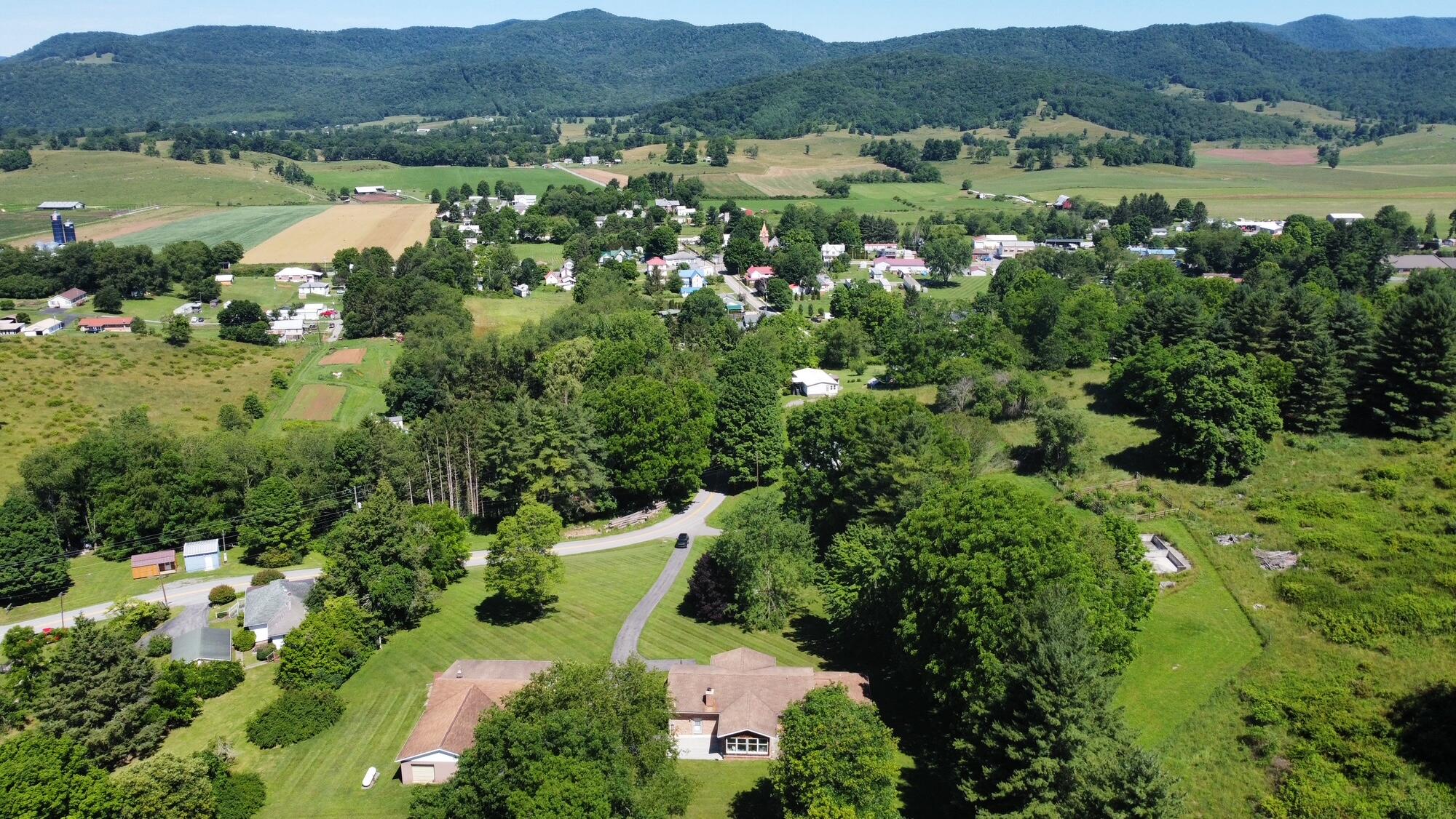 257 Denmar Road Hillsboro, WV 24946 - Photo 179 of 180 Gallery Image 179