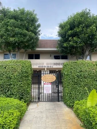 $2,500 | 14500 Southwest 88th Avenue, Unit 247, Palmetto Bay, FL 33176