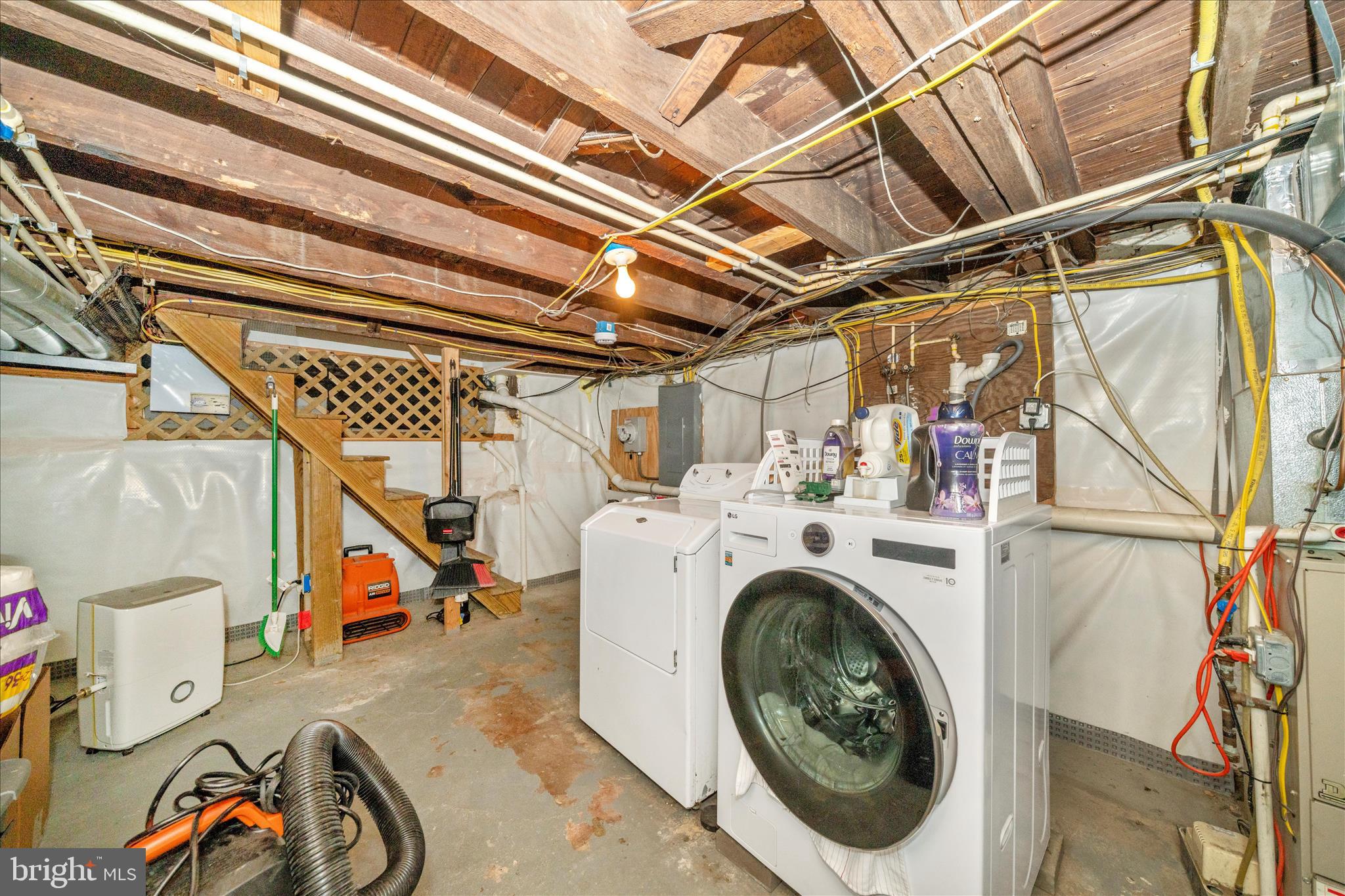 3535 Roland Avenue Baltimore, MD 21211 - Photo 37 of 55 Laundry Area