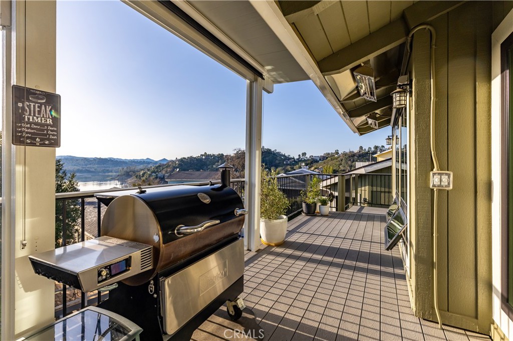 8214 Bass Point Road Bradley, CA 93426 - Photo 26 of 68 Top Deck