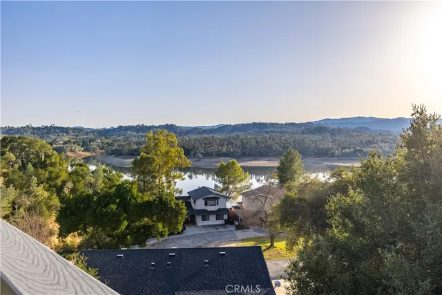 $1,500,000 | 8214 Bass Point Road, Bradley, CA 93426