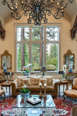 a view of entryway and hall