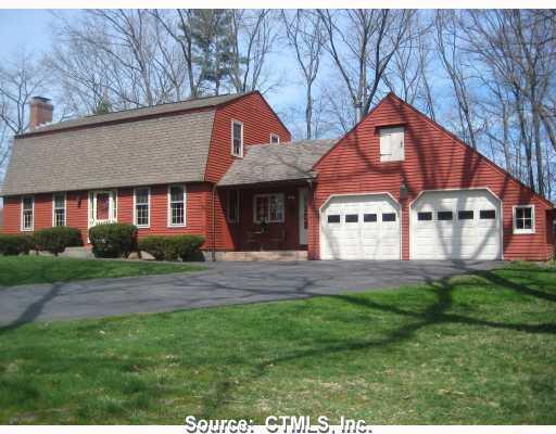 6 Hampton Road Enfield, CT 06082 - Photo 1 of 1 a front view of a house with a yard