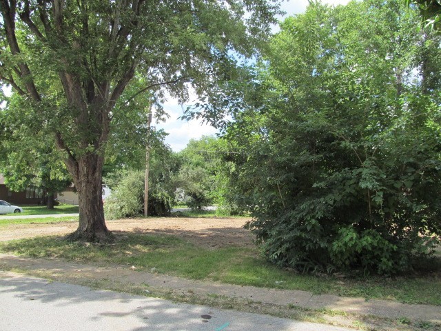 914 Boston Road Marion, IL 62959 - Photo 4 of 4 Gallery Image 4