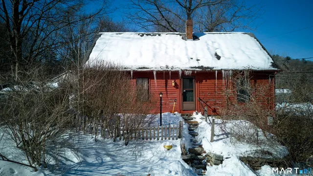 $279,000 | 136 Norwich-Lebanon Road, Franklin, CT 06254