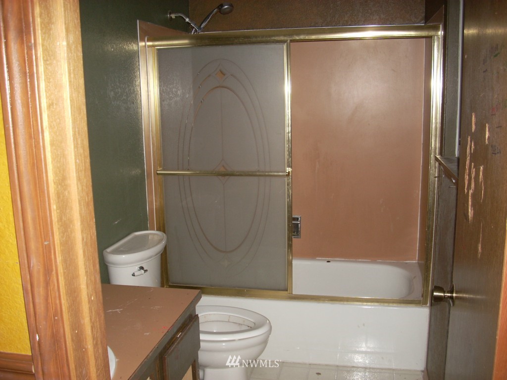 22533 12th Place West Bothell, WA 98021 - Photo 12 of 15