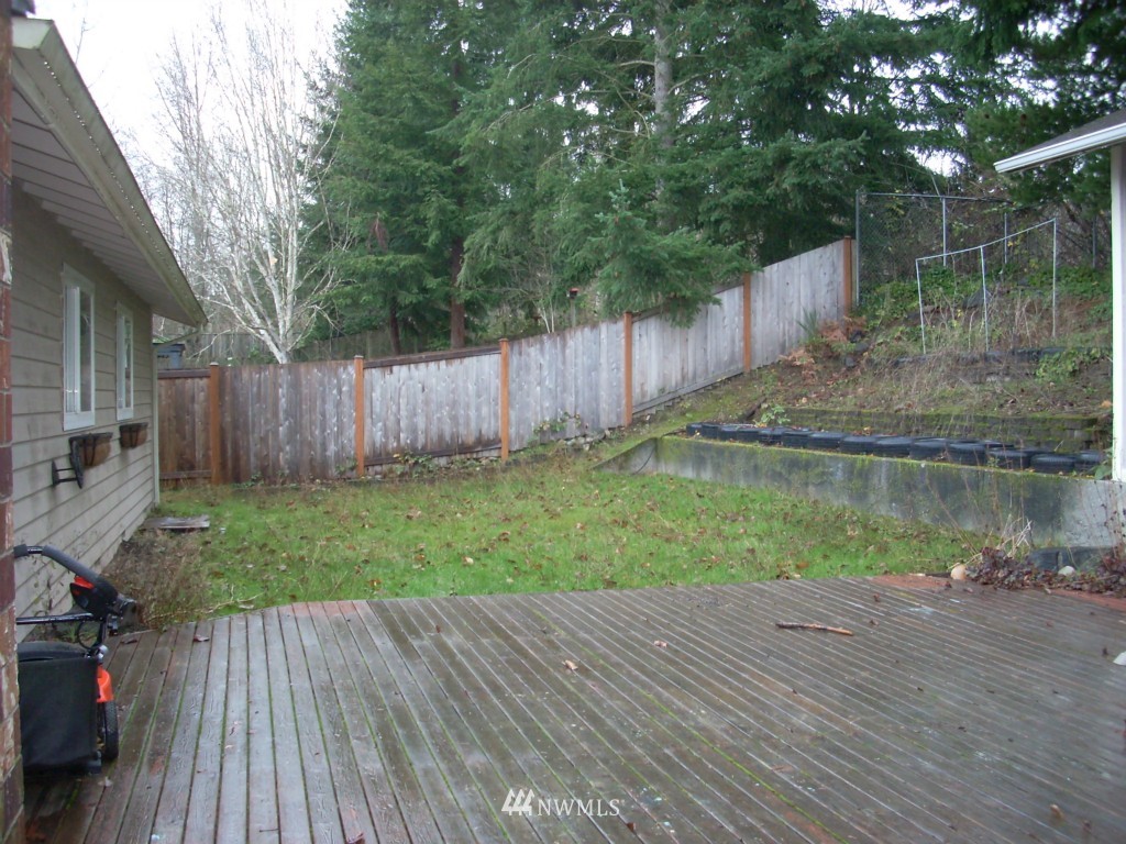 22533 12th Place West Bothell, WA 98021 - Photo 5 of 15