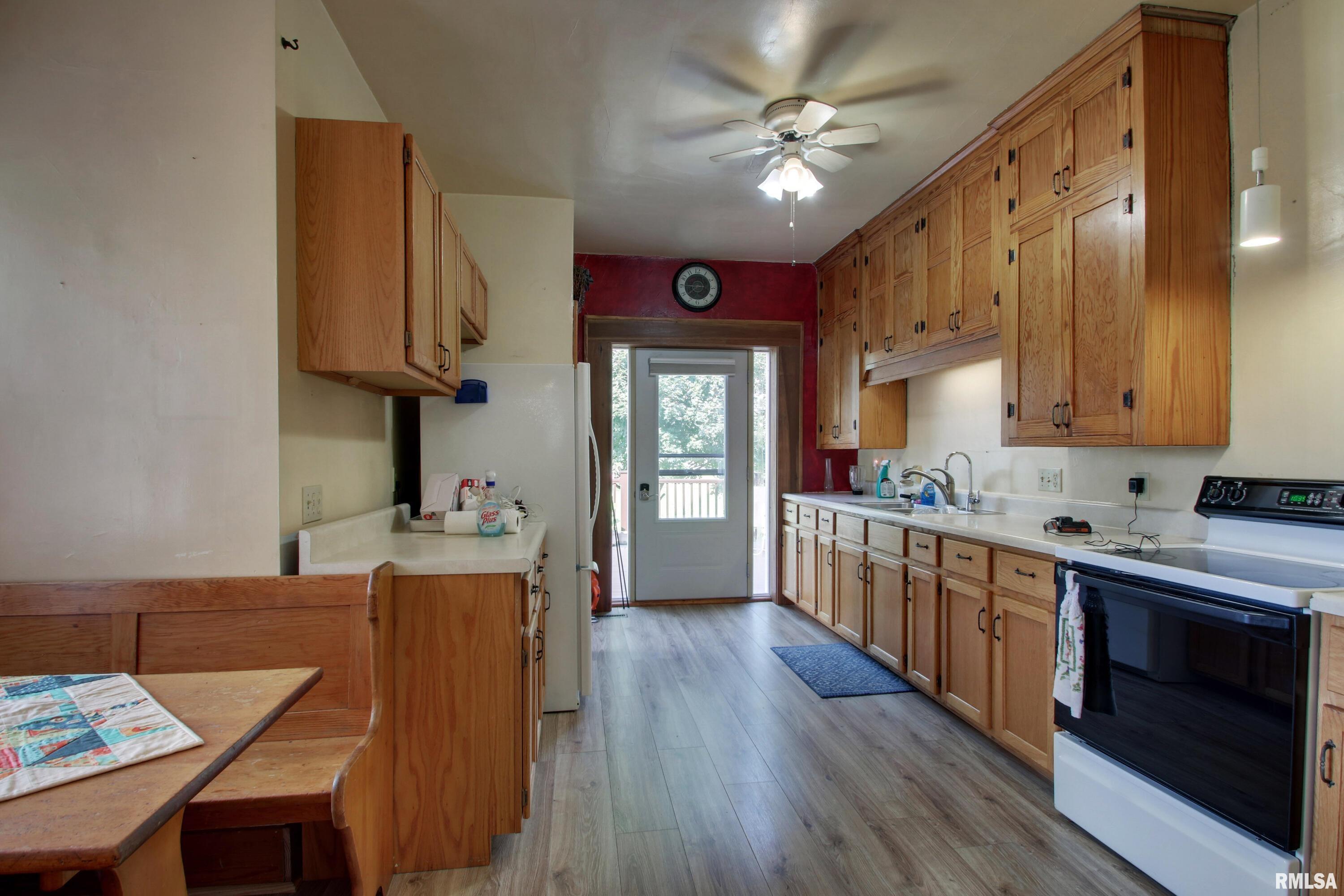 401 West 4th Street Golden, IL 62339 - Photo 13 of 22 Gallery Image 13