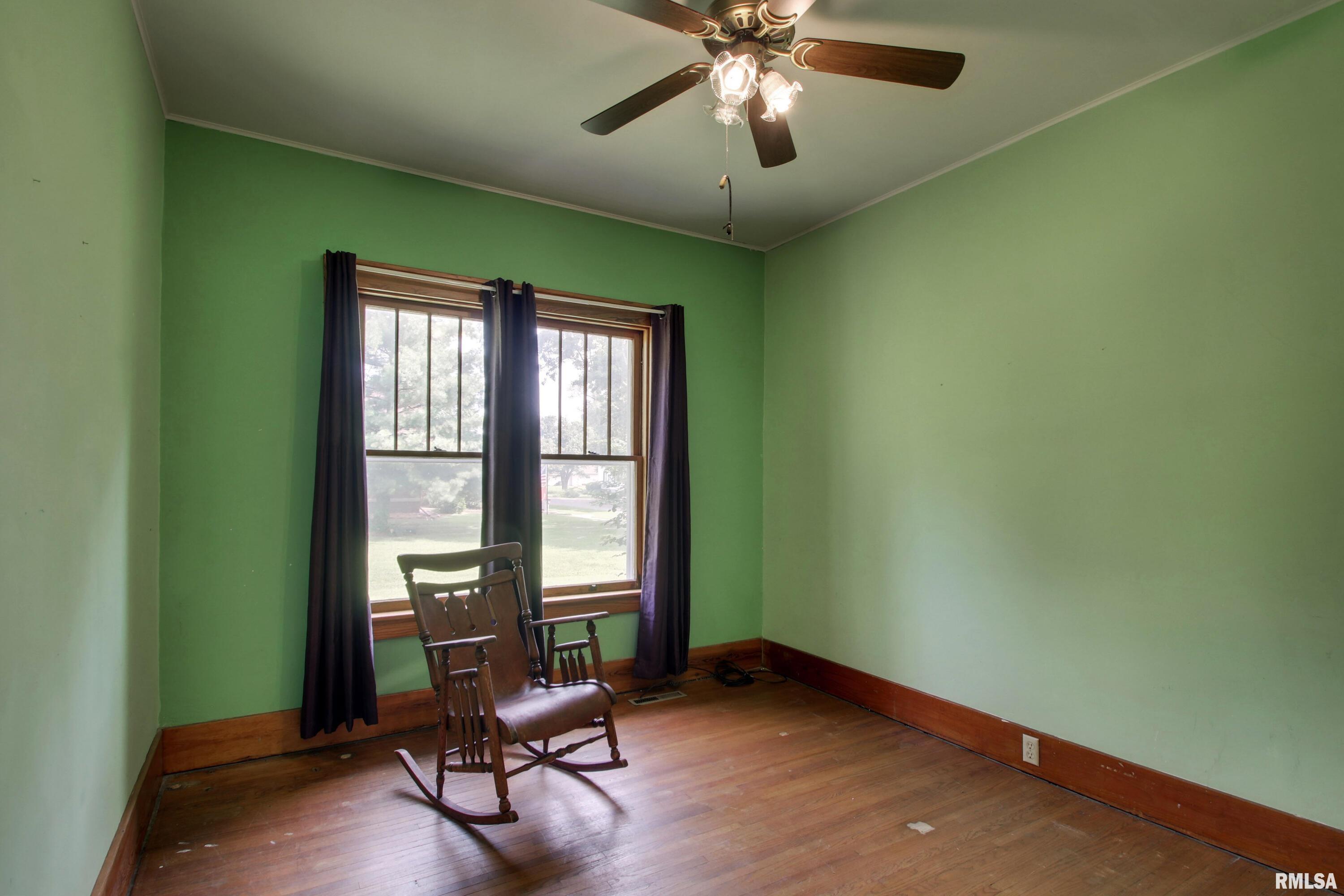 401 West 4th Street Golden, IL 62339 - Photo 16 of 22 Gallery Image 16