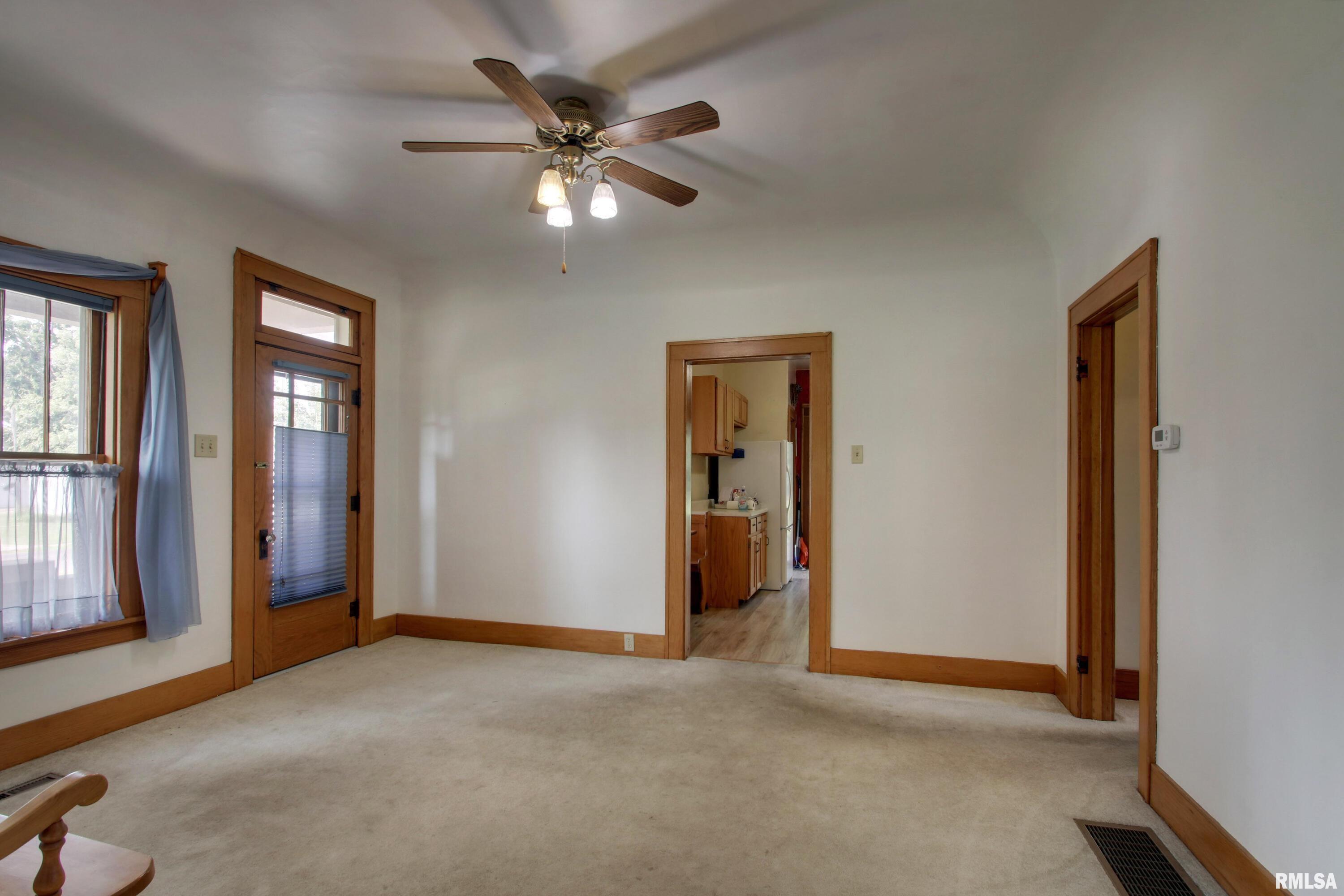 401 West 4th Street Golden, IL 62339 - Photo 9 of 22 Gallery Image 9