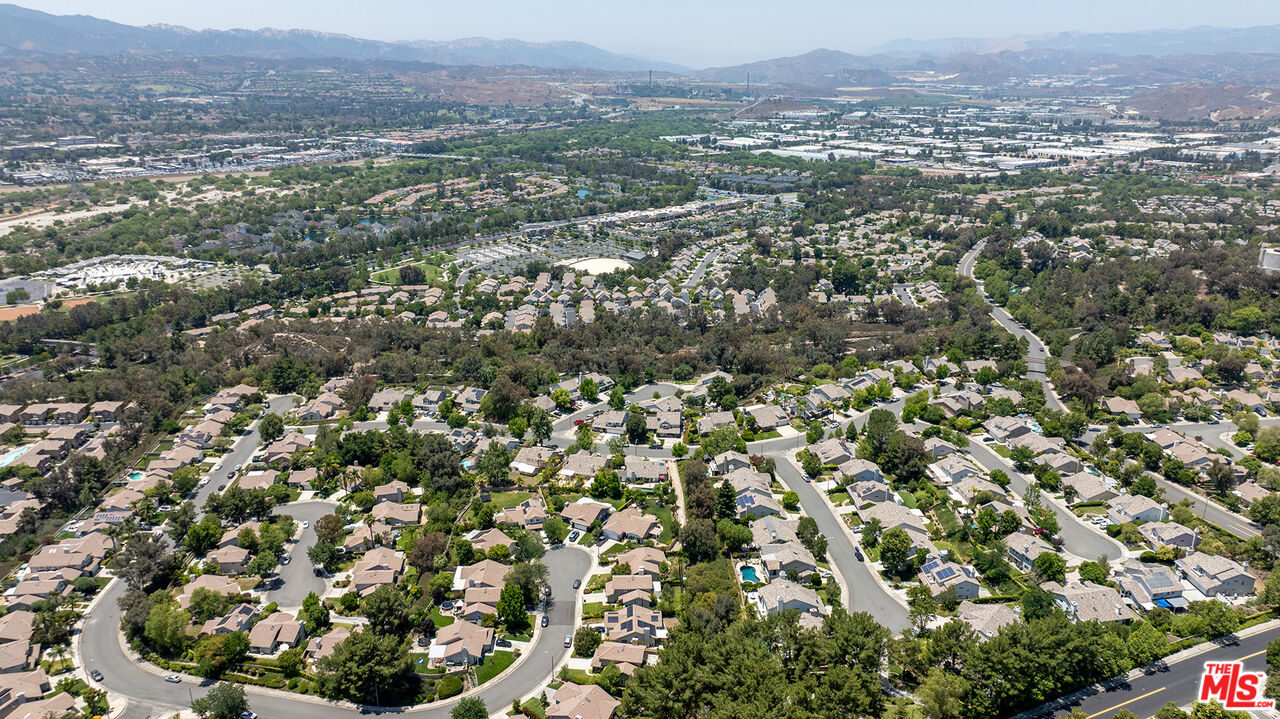 27050 Riversbridge Way Valencia, CA 91354 - Photo 36 of 37 an aerial view of residential house and green space