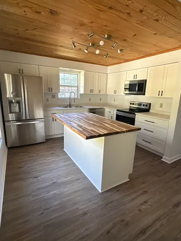 $475,000 | 359 River Plantation Road, Crawfordville, FL 32327