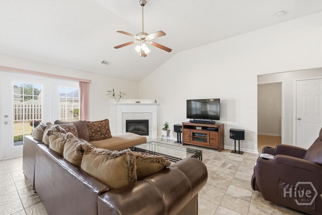 143 Carlisle Way Savannah, GA 31419 - Photo 7 of 44