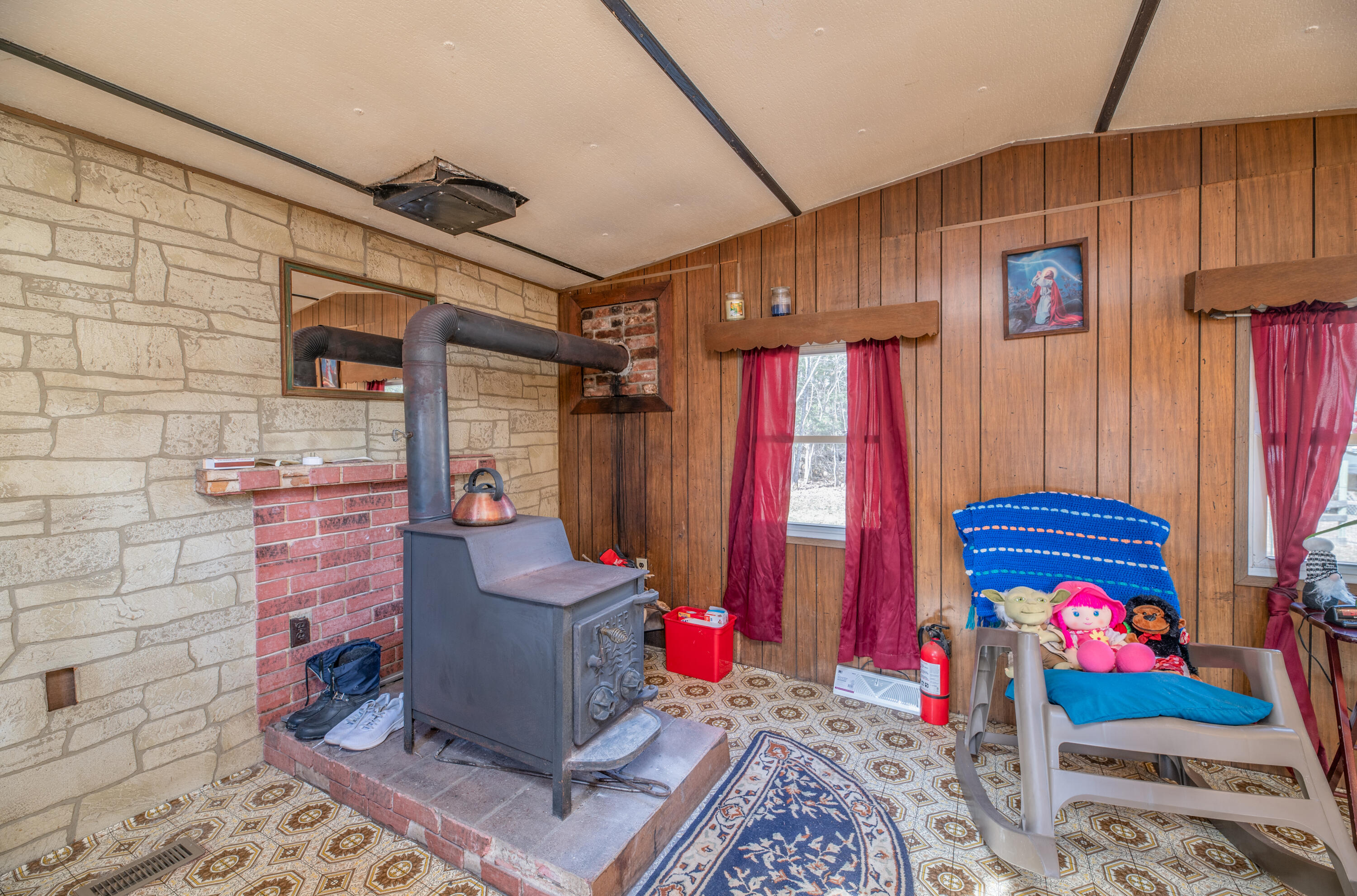 45 Wildes Road Bowdoinham, ME 04008 - Photo 23 of 26 Interior4