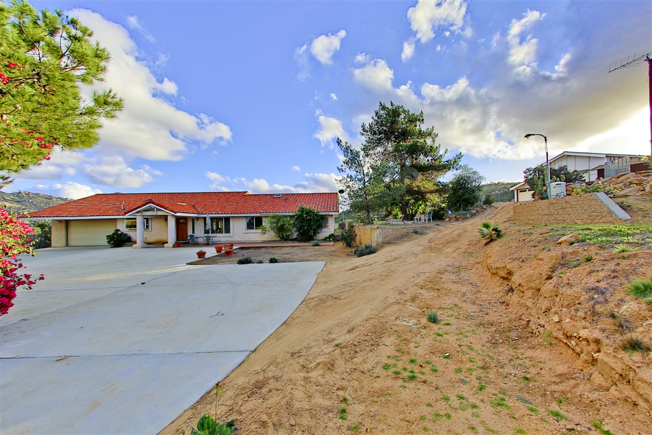 13090 Old Barona Road Lakeside, CA 92040 - Photo 14 of 24 Gallery Image 14