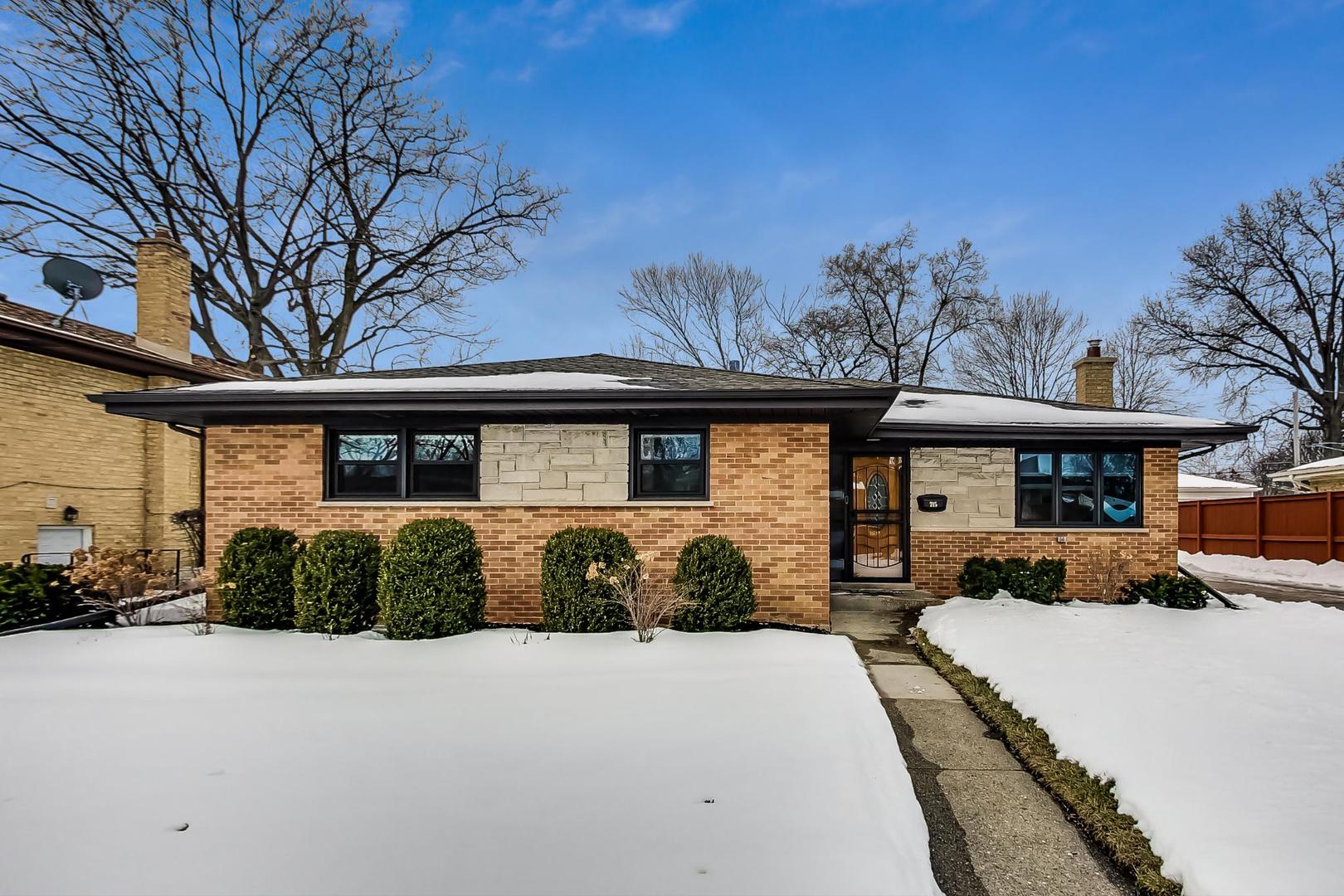 715 Lamon Avenue Wilmette, IL 60091 - Photo 1 of 54