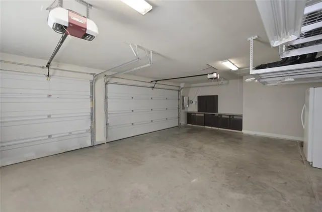 a view of a garage