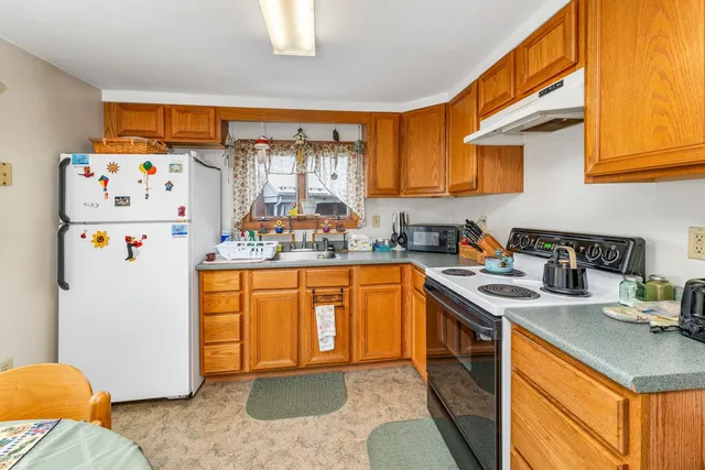 $550,000 | 163-165 Main Street, Pembroke, NH 03275