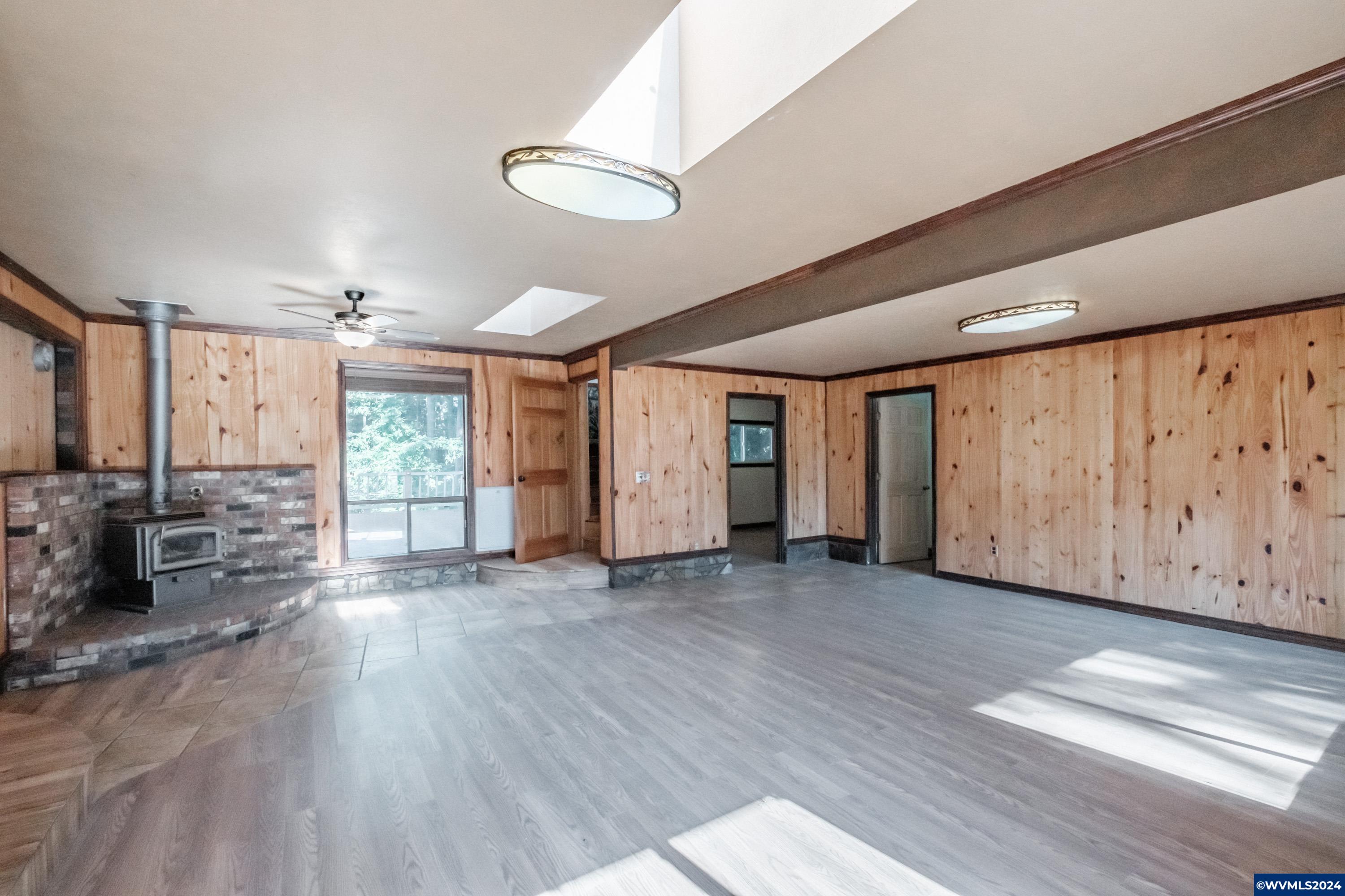 33997 Totem Pole Road Lebanon, OR 97355 - Photo 22 of 41