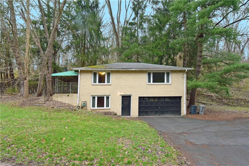921 Geyer Road Pittsburgh, PA 15209 - Photo 3 of 27 Gallery Image 3