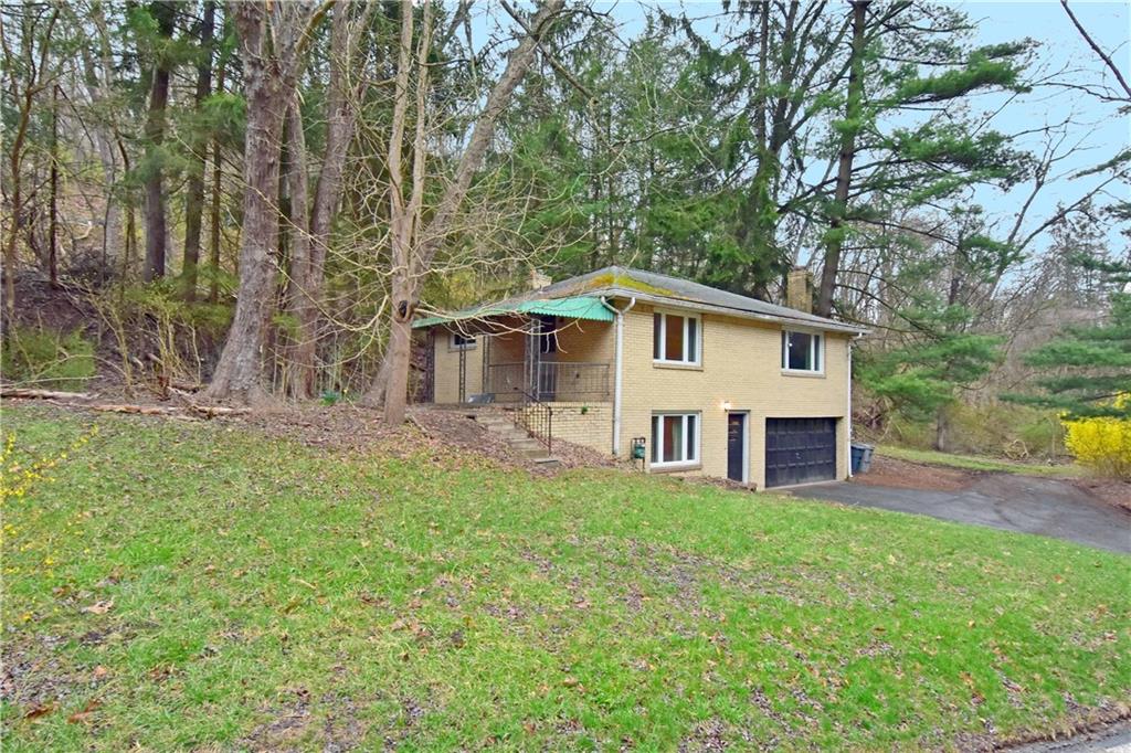 921 Geyer Road Pittsburgh, PA 15209 - Photo 5 of 27 Gallery Image 5