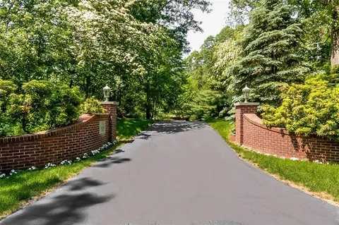 $2,350,000 | 25 Westfield Drive, East Greenwich, RI 02818