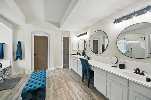 $484,500 | 24214 Pine Canyon Falls Circle, Tomball, TX 77375