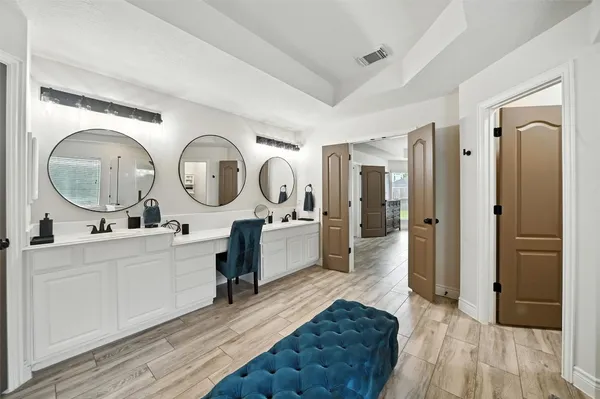$484,500 | 24214 Pine Canyon Falls Circle, Tomball, TX 77375