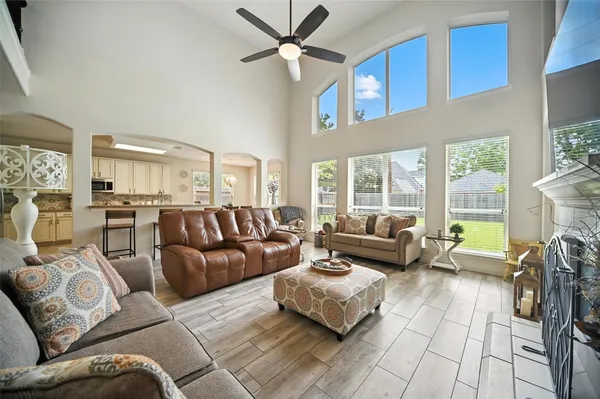 $484,500 | 24214 Pine Canyon Falls Circle, Tomball, TX 77375