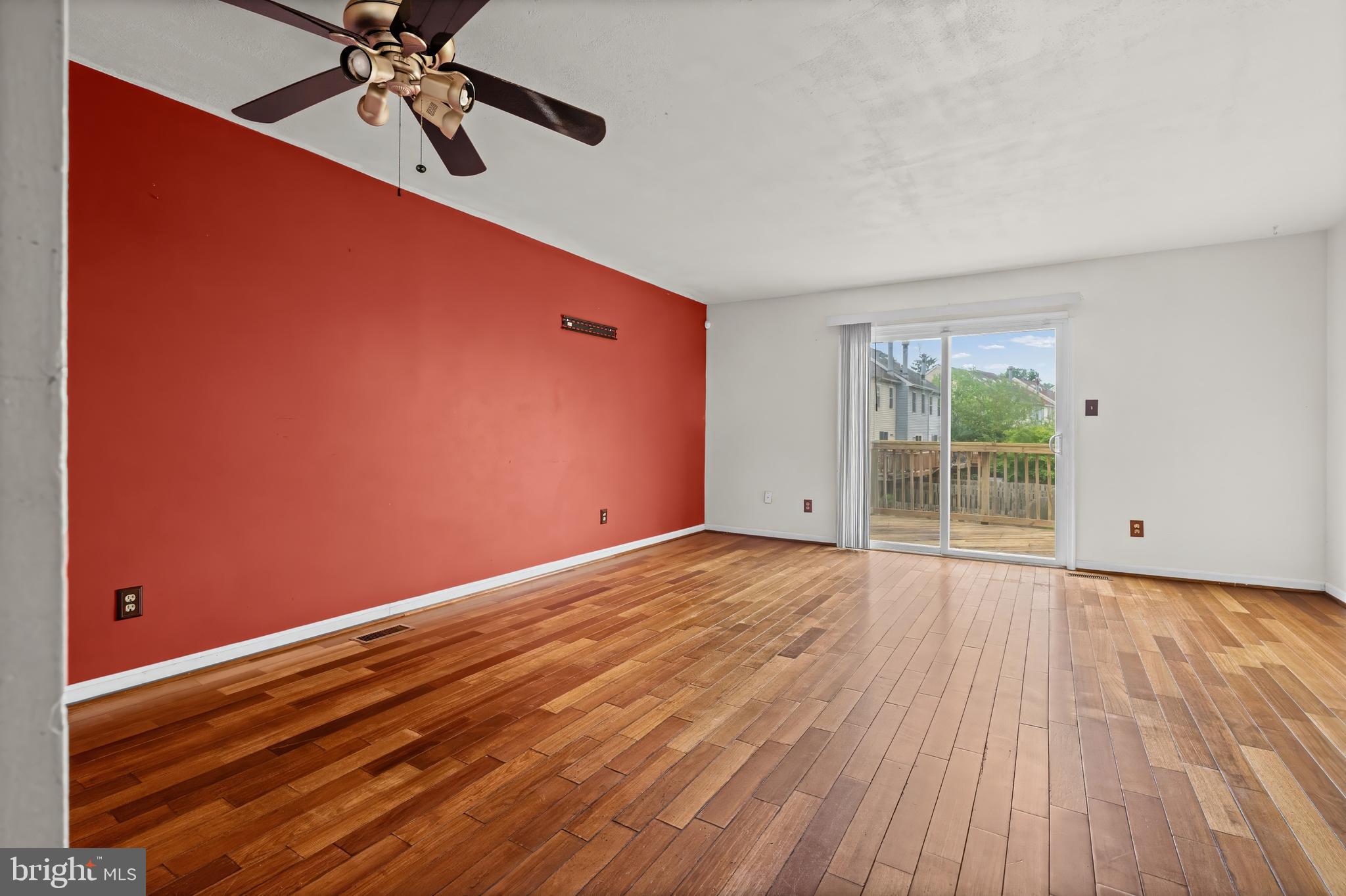 6957 Rockfield Road Windsor Mill, MD 21244 - Photo 5 of 20 Living/Dining Room