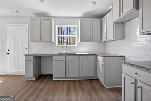 $302,450 | 15 Fontana Court, Covington, GA 30016