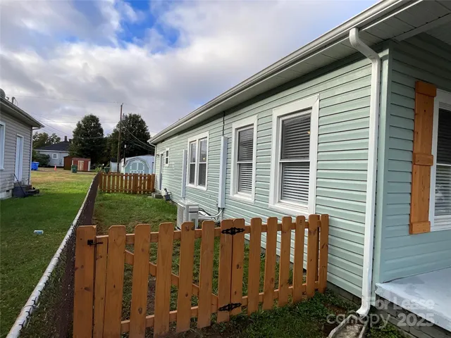$1,095 | 53 Rex Avenue, Gastonia, NC 28054