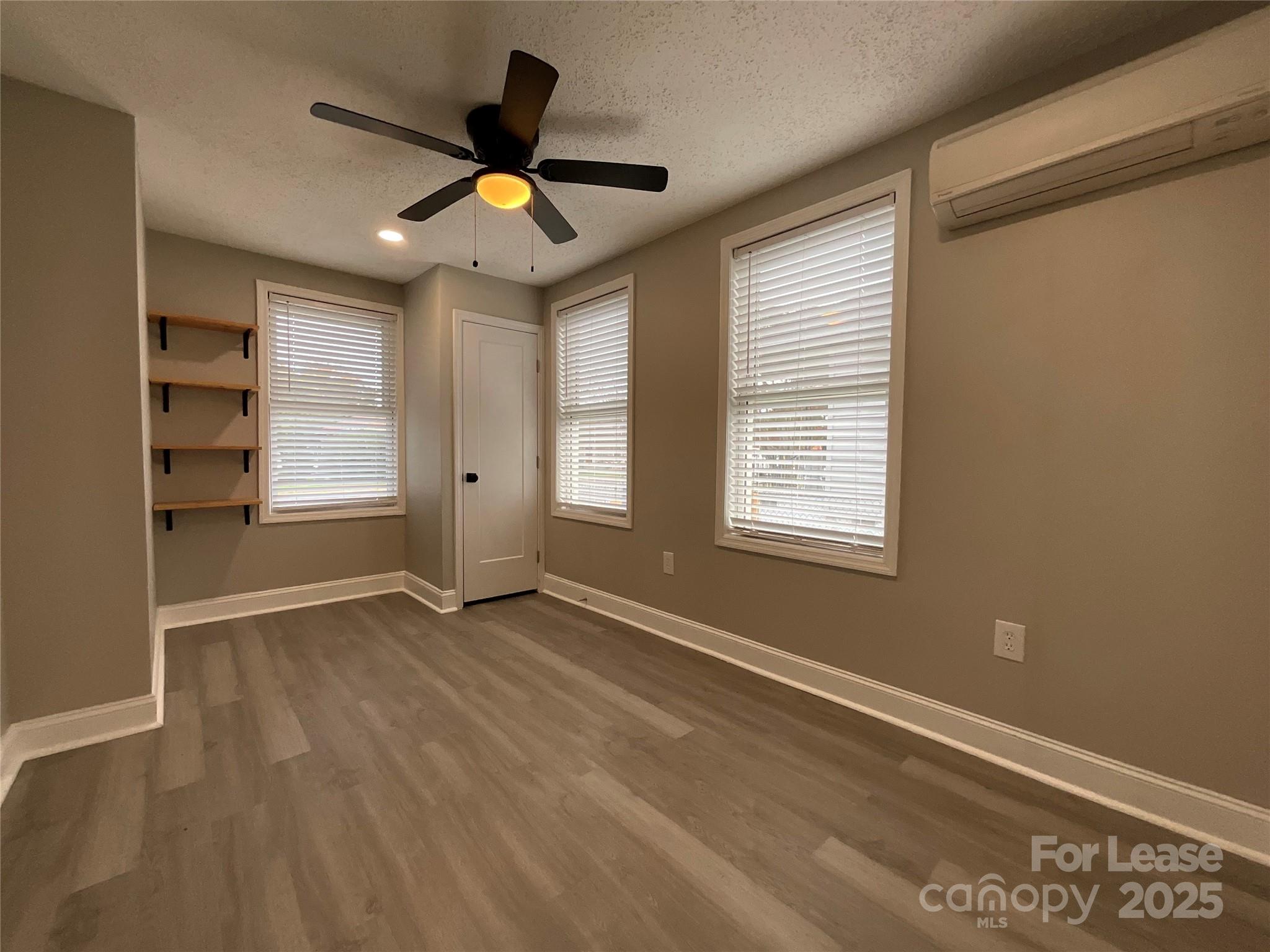 53 Rex Avenue Gastonia, NC 28054 - Photo 5 of 12