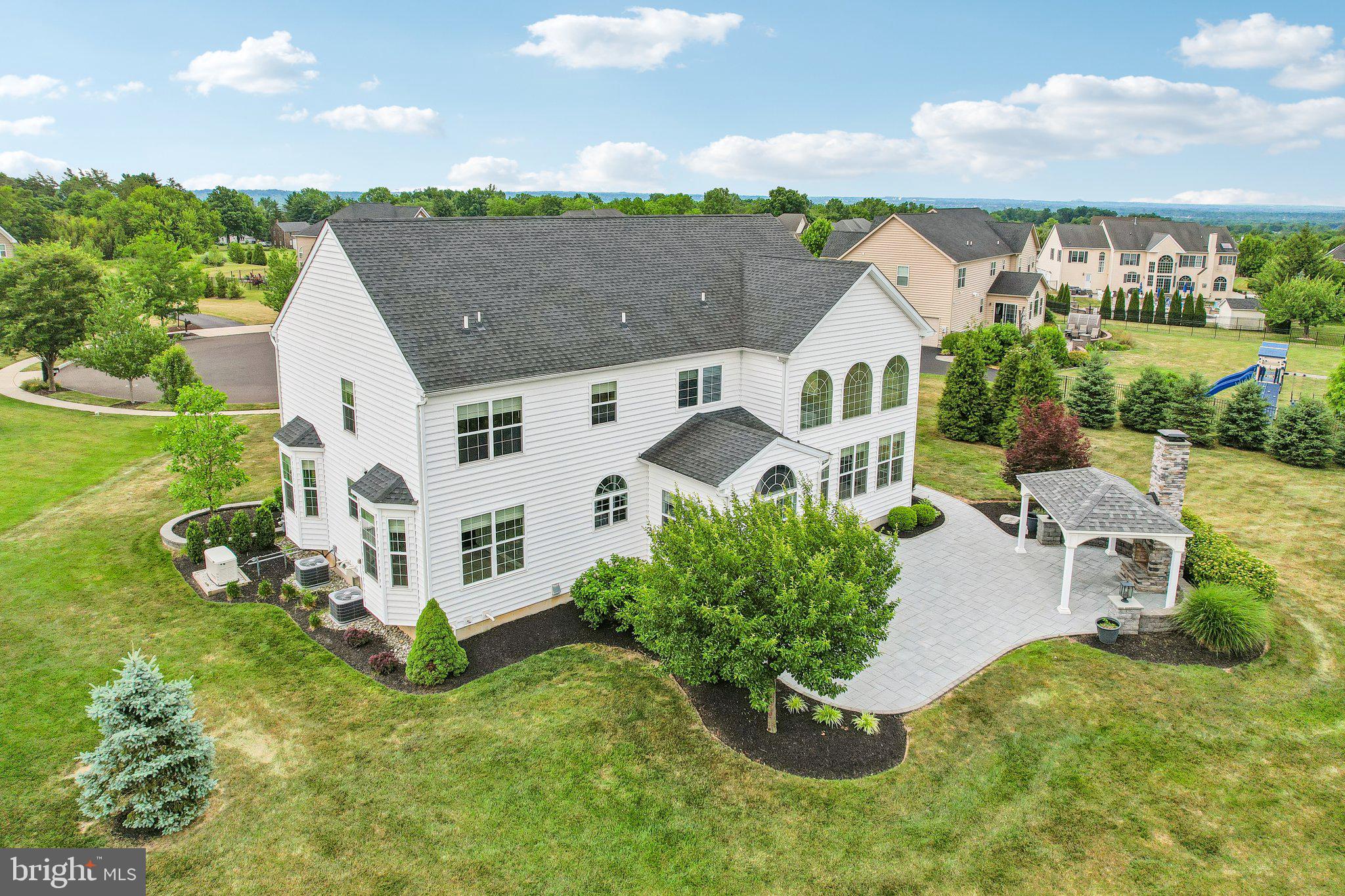 440 Elizabeth Way Hatfield, PA 19440 - Photo 57 of 60 Spacious home with lush green surroundings.