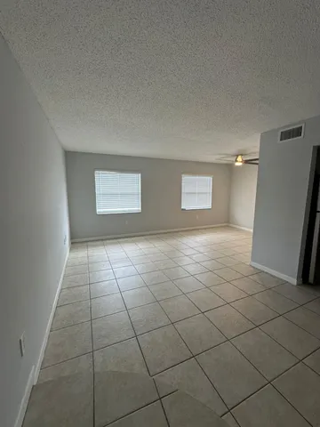 $1,175 | 837 Hickory Street, Unit 1, Melbourne, FL 32901