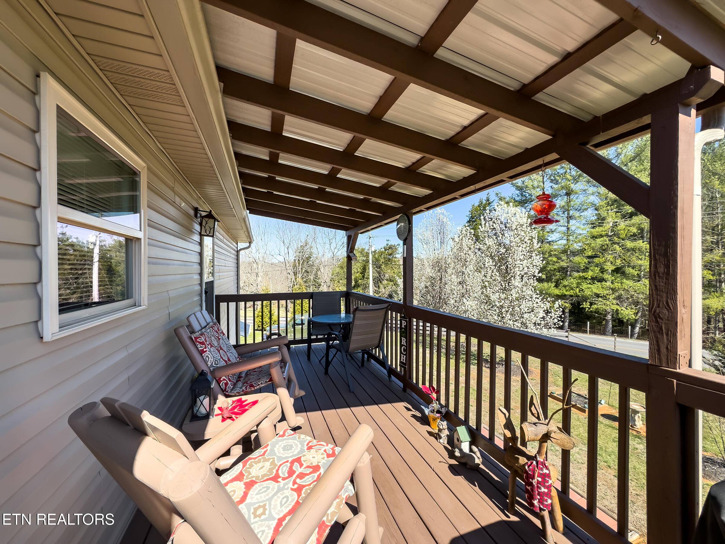 1505 Indian Warpath Road Sevierville, TN 37876 - Photo 21 of 60 21 upper deck 2