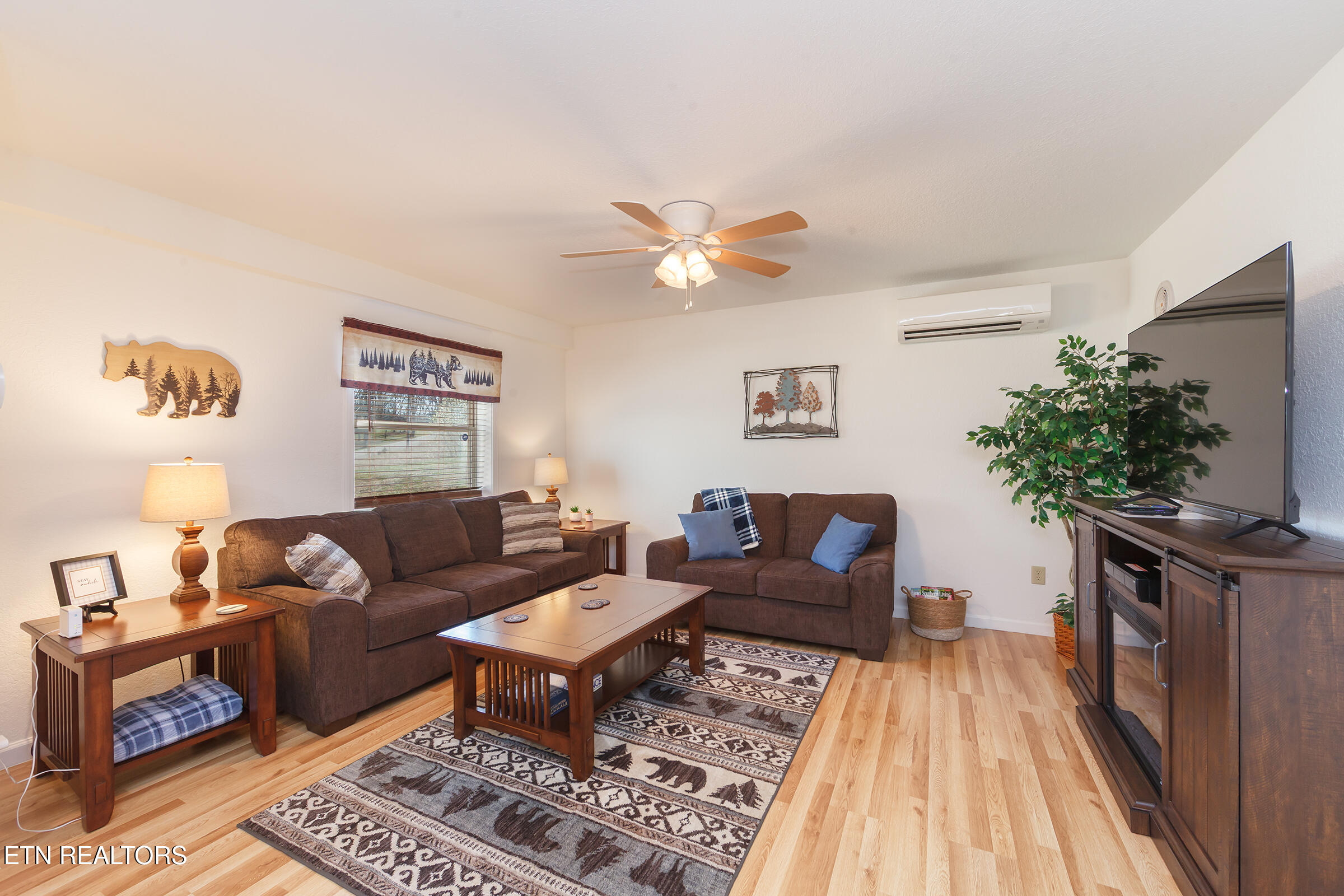 1505 Indian Warpath Road Sevierville, TN 37876 - Photo 30 of 60 30 apartment living