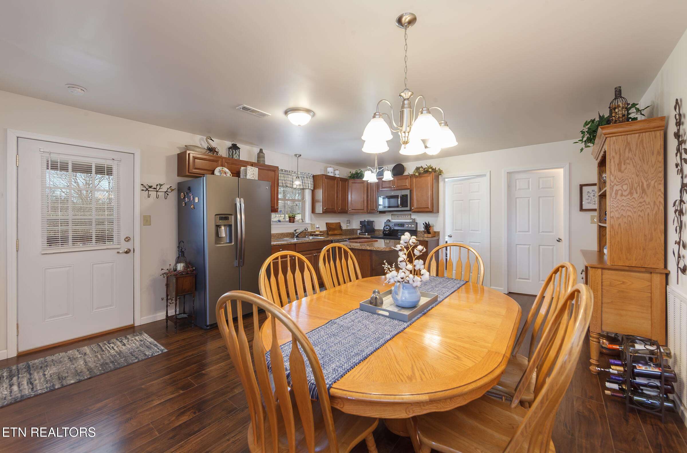 1505 Indian Warpath Road Sevierville, TN 37876 - Photo 5 of 60 5 kitchen