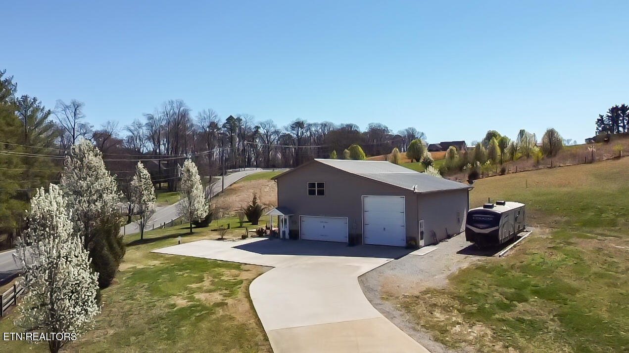 1505 Indian Warpath Road Sevierville, TN 37876 - Photo 52 of 60 52 drone